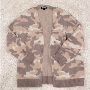 Express fuzzy camo print cardigan sz M